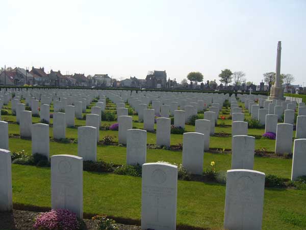 Calais Southern Cemetery